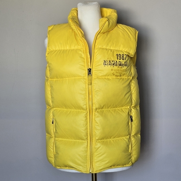 Urban Outfitters Napapijri Akke Butter Yellow Kids Quilted Puffer Duck Down Vest - Picture 4 of 15